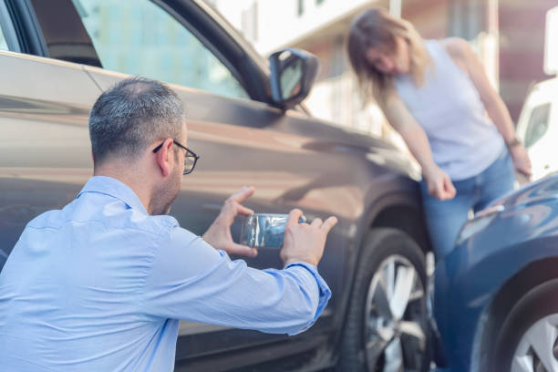 Professional Full Coverage Car Insurance technician working in Hurstbourne, KY